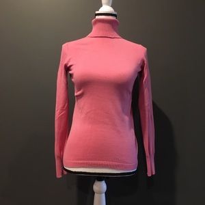 Gap pink turtleneck